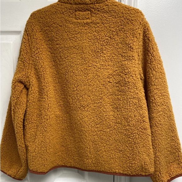 Universal Thread Women's Mango
Orange Faux Fur Sherpa Jacket Size
Small - Picture 4 of 7